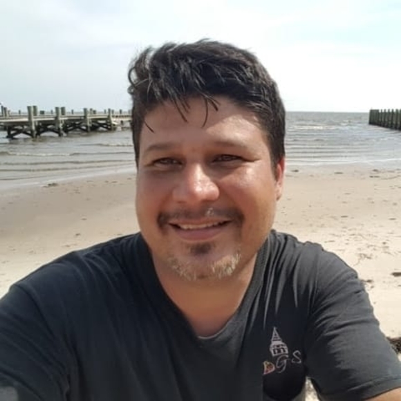 Meet your Posher, Isai - Picture 1 of 1